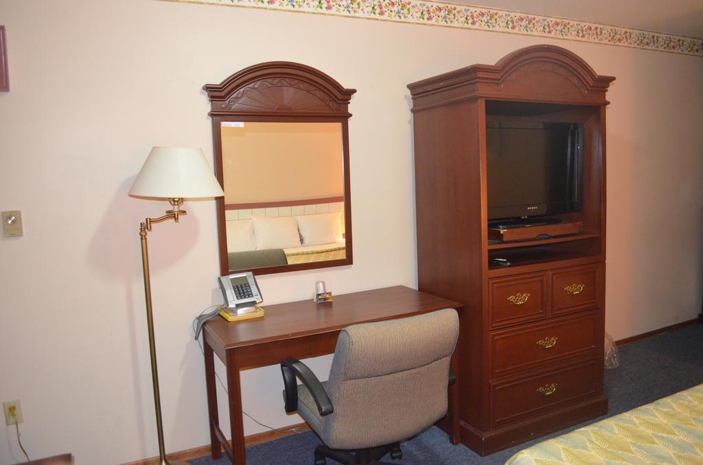 Mohawk Motel Brantford Zewnętrze zdjęcie